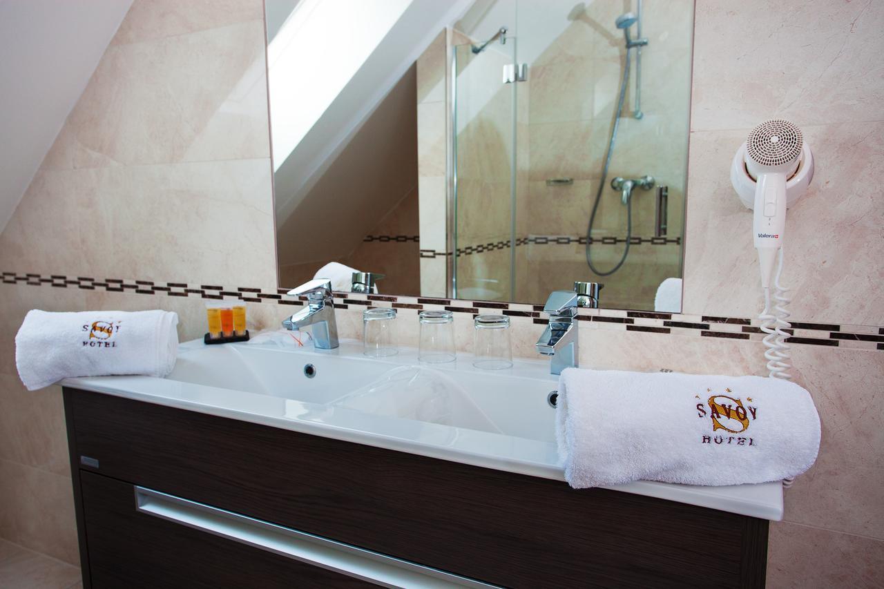 Hotel Savoy Τσέσκε Μπουντεγιόβιτσε Εξωτερικό φωτογραφία